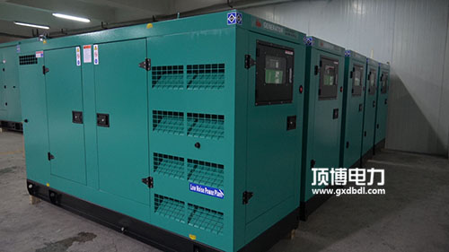 256KW東風(fēng)康明斯靜音型發(fā)電機組