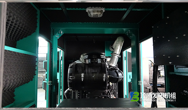 180KW上柴靜音箱發電機組8
